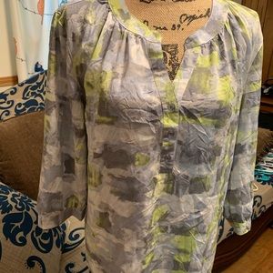 Women’s blouse